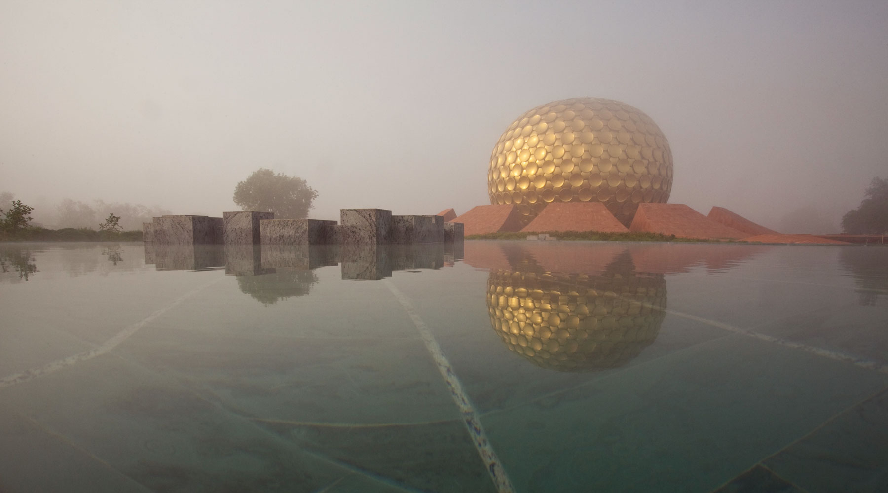 Gold in Glass Matrimandir Gold in Glass Matrimandir